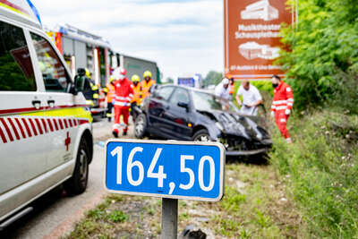 Verkehrsunfall auf der A1 FOKE-2022091408461616-025.jpg