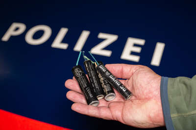 Polizei-Großeinsatz in Halloween-Nacht in Linz FOKE-2022110102267464-148.jpg