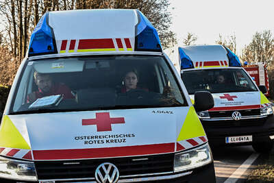 Zwei Verletzte bei Verkehrsunfall in Ansfelden 196DD933-C93D-486B-8687-5E894EC20FB3.jpg