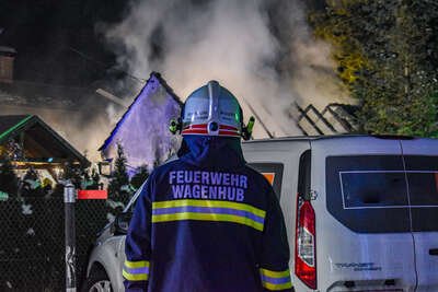 Brand eines Nebengebäudes in Grünburg DSC-0396.jpg