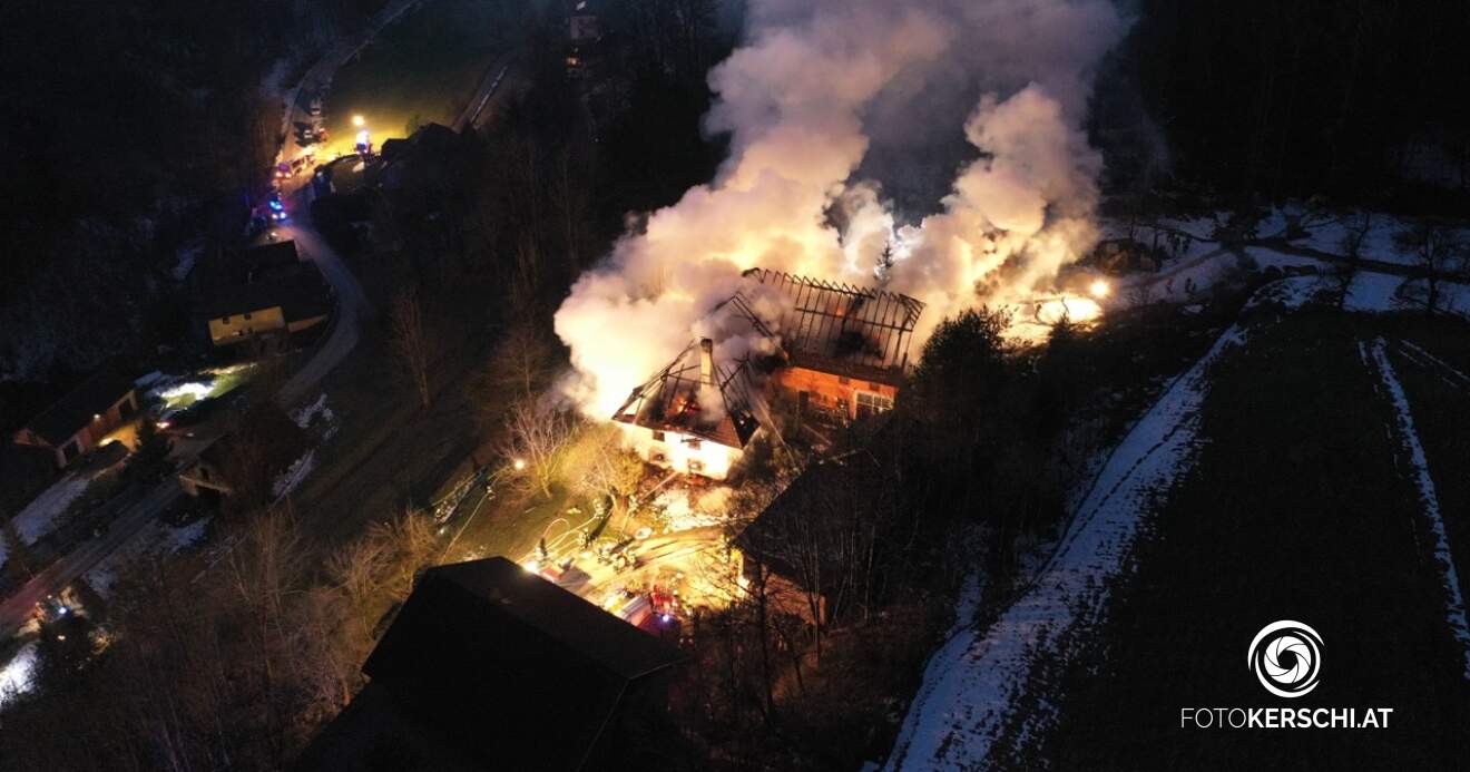 Titelbild: Bauernhofbrand in Schlierbach