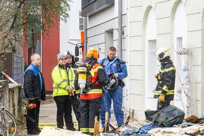 Todesopfer bei Brand in Linz-Urfahr FOKE-2023021313345236-035.jpg