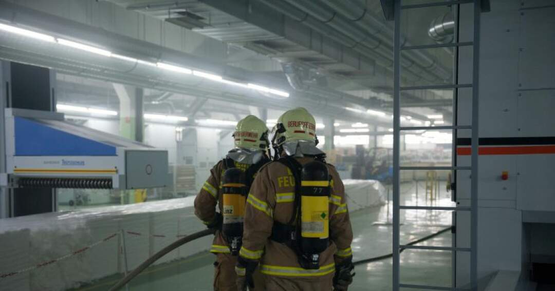 Titelbild: Brandalarm bei der Firma Linz Textil