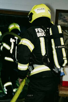 Feuerwehr im Einsatz: Dachstuhlbrand am Bauernhof in Sankt Florian FOKE-2023030701287792-274.jpg