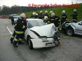 Verkehrsunfall am Ortsbeginn von Selker p1040721.jpg