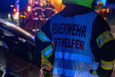 Pkw kam in Sipbachzell von der Fahrbahn ab-Lenker unverletzt DSC-8456.jpg