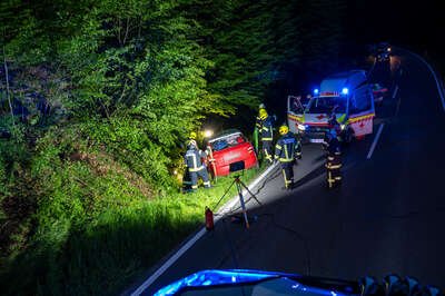 Verkehrsunfall in Tragwein – Fahrzeug in Böschung geschleudert BRANDSTAETTER-20230507-31-Bearbeitet.jpg