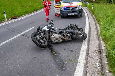 Motorradunfall in Leonstein fordert eine verletzte Person DSC-3611.jpg