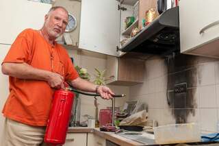Couragierter Nachbar löscht Küchenbrand in Enns kuechenbrand_enns_06.jpg