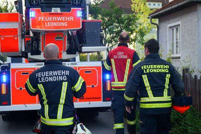Großalarm wegen vermeintlichem Wohnungsbrand - Feuerwehr und Polizei im Einsatz TEAM-2023052018360852-013.jpg