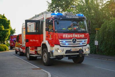 Großalarm wegen vermeintlichem Wohnungsbrand - Feuerwehr und Polizei im Einsatz TEAM-2023052018290840-001.jpg
