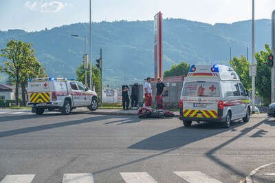 Kollision zwischen PKW und Motorrad in Kirchdorf- eine verletze Person DSC-5614.jpg