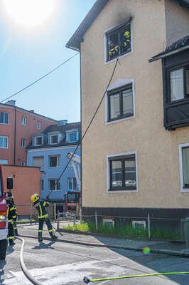 Zimmerbrand im Ortszentrum von Attnang-Puchheim-Drei Feuerwehren im Einsatz DSC-6599.jpg