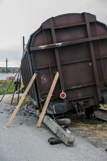 Güterzug im Marchtrenk entgleist drei Schwerverletzte gueterzug-entgleist_10.jpg