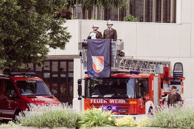Trauer um den verstorbenen Florian Kollmann - Ein engagierter Feuerwehrmann auf seinem letzten Weg FOKE-2023061211181609-088.jpg