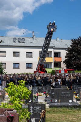 Trauer um den verstorbenen Florian Kollmann - Ein engagierter Feuerwehrmann auf seinem letzten Weg FOKE-2023061211551743-130.jpg