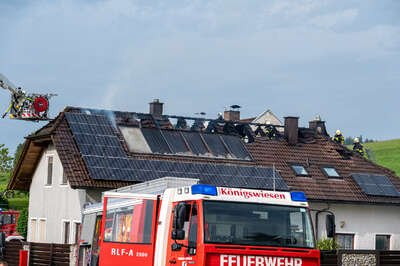 Dachstuhlbrand im Bezirk Freistadt – 10 Feuerwehren im Einsatz BRANDSTAETTER-20230621-38.jpg