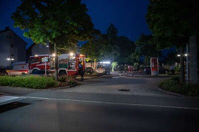 Kellerbrand in Pregarten - Anwohner verhindern Ausbreitung des Feuers Kellerbrand-Pregarten-8160.jpg