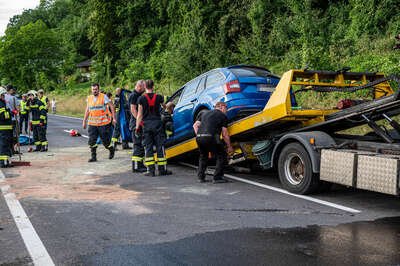 Schwerer Verkehrsunfall zwischen Linz und Steyregg VU-Steyregg-4.jpg