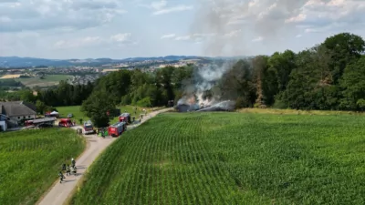 Höchste Alarmstufe bei Brand in Katsdorf- 14 Feuerwehren vor Ort photo-2023-07-09-16-57-18.jpg