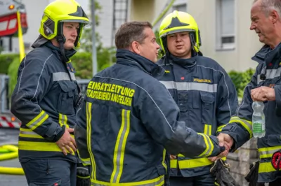 Wohnungsbrand in Ansfelden sorgt für Großeinsatz DSC-2227.jpg