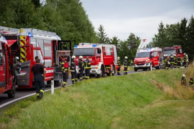 Tragischer Verkehrsunfall in Mönchdorf: 18-Jähriger aus Bezirk Freistadt kommt ums Leben SCHAR-20230714000073693-007.jpg