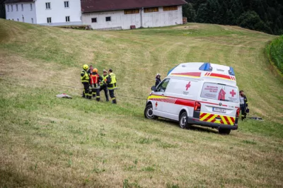 Tragischer Verkehrsunfall in Mönchdorf: 18-Jähriger aus Bezirk Freistadt kommt ums Leben SCHAR-20230714000073696-010.jpg