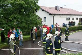 Acht Feuerwehren bei Brand im Einsatz wohnhausbrand-gallneukirchen_09.jpg