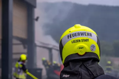 Großeinsatz der Feuerwehren bei Brand in Liezen Brand-Abfallwirtschaftszentrum-Liezen-39.jpg