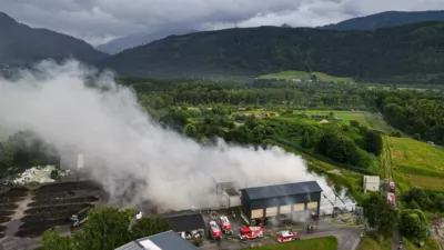 Großeinsatz der Feuerwehren bei Brand in Liezen Brand-Abfallwirtschaftszentrum-Liezen-72.jpg